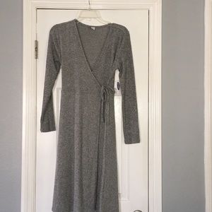 Old navy wrap around dress